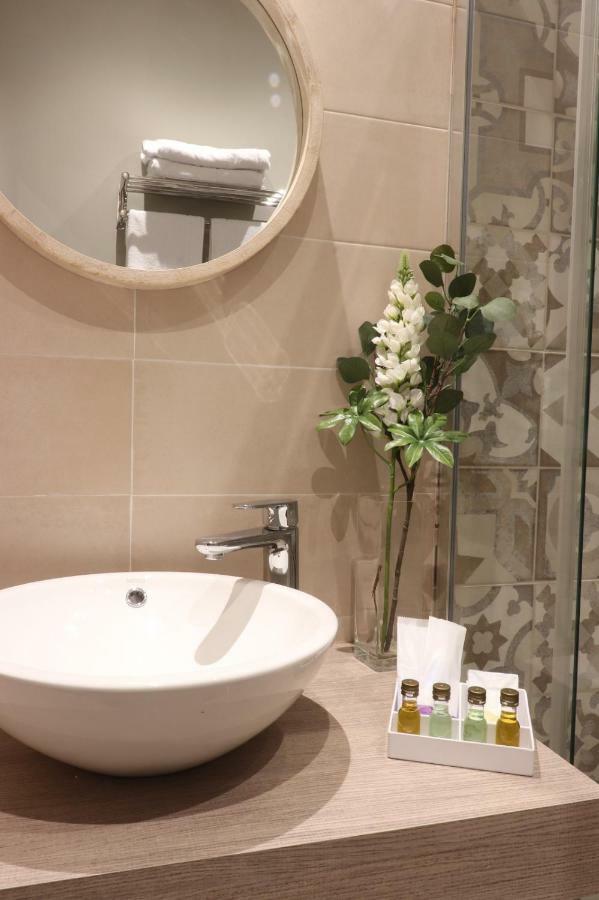 Apartamentos Turisticos Desiree Arévalo Esterno foto